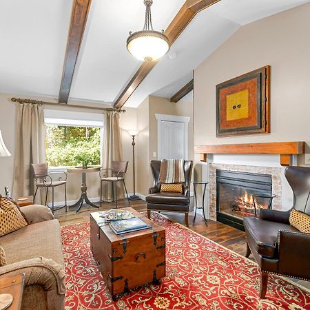 Bed & Breakfast On Tiffany Hill Mills River Extérieur photo
