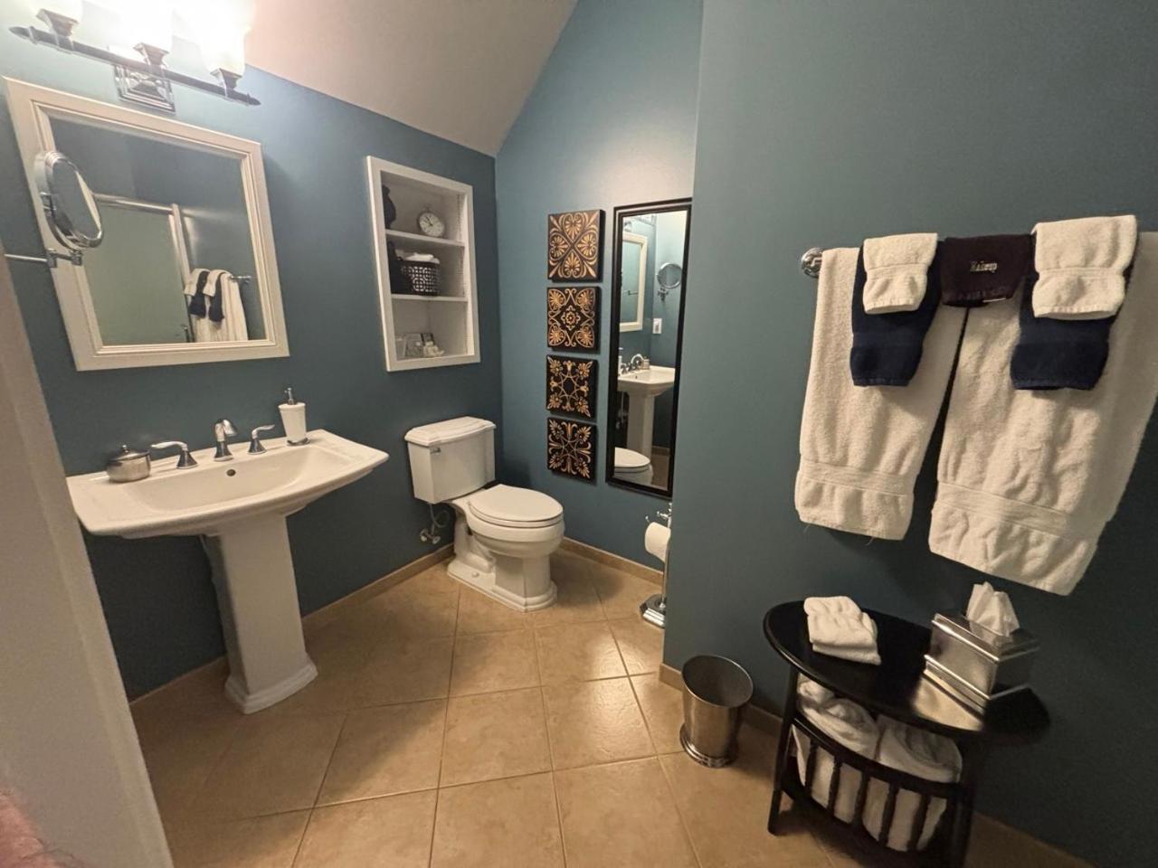 Bed & Breakfast On Tiffany Hill Mills River Chambre photo