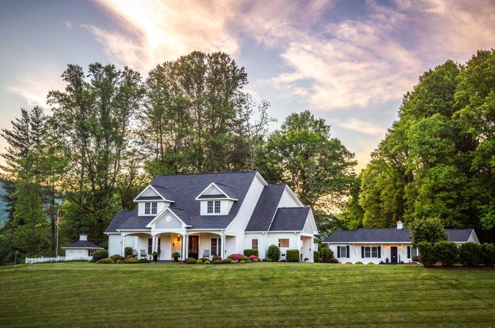 Bed & Breakfast On Tiffany Hill Mills River Extérieur photo